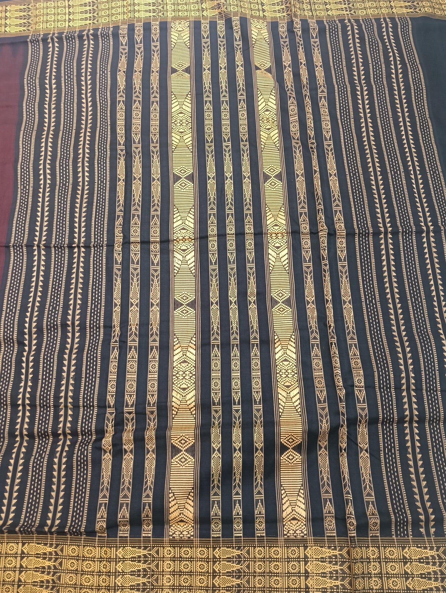 Habaspuri marron black golden border cotton saree - Tilottama