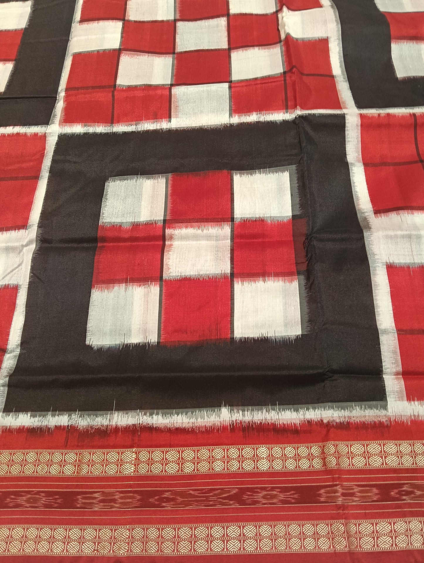 Red black white Sapta sambalpuri silk patta saree - Tilottama