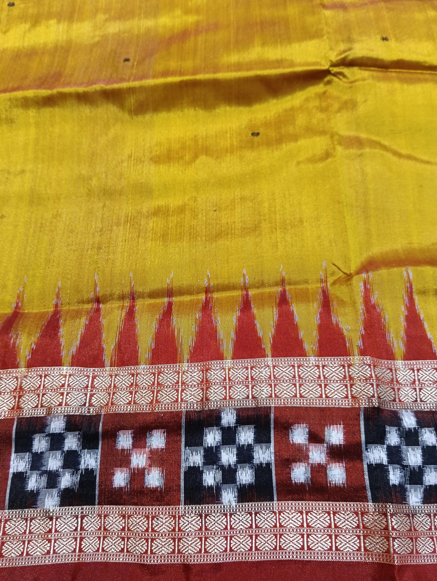 Mustard merron Sambalpuri patta saree - Tilottama