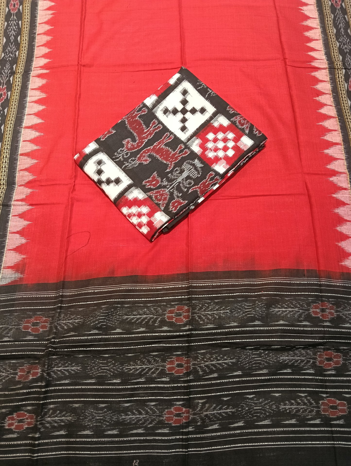 Red black white sapta sambalpuri dress material set - Tilottama