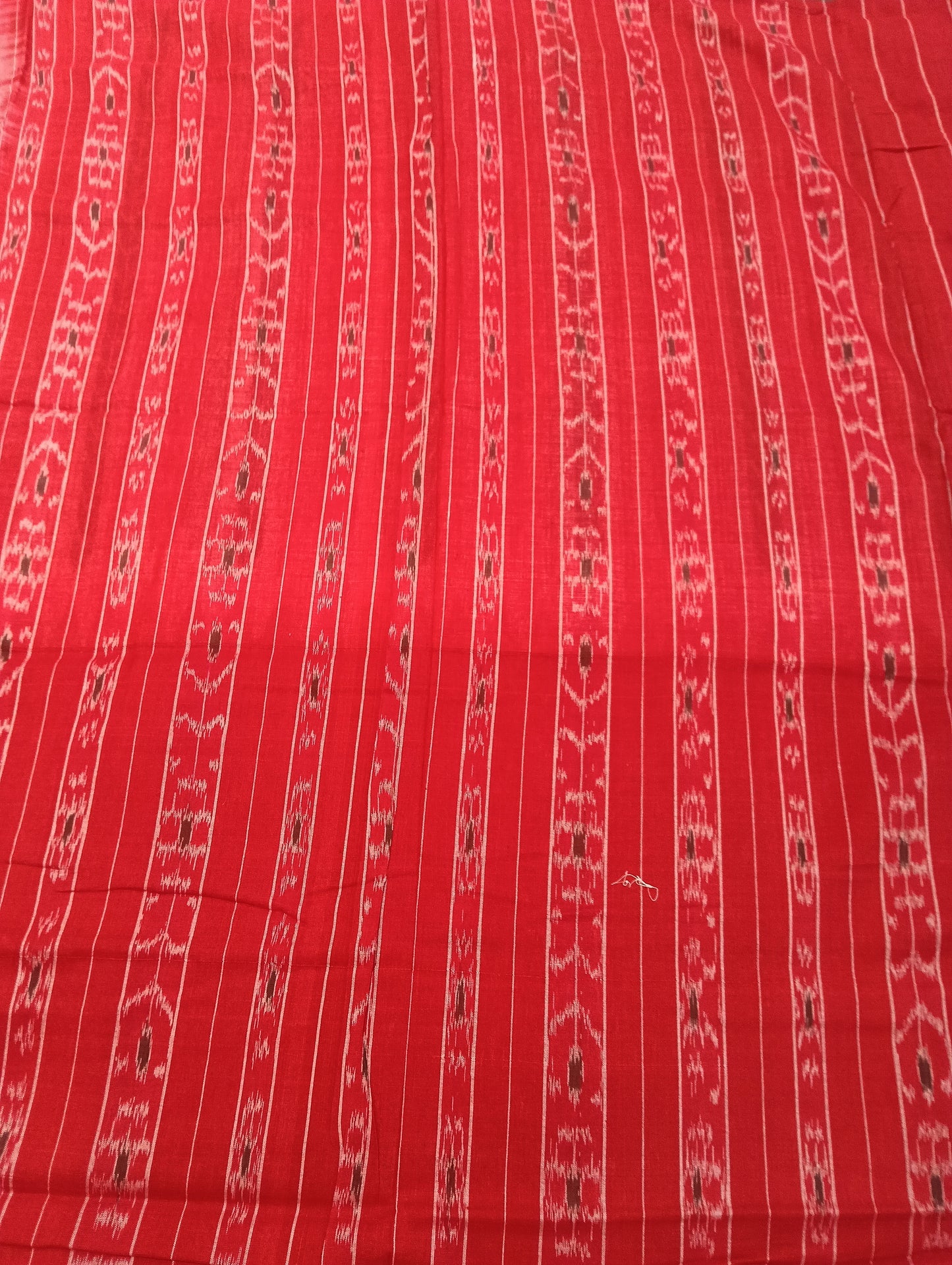 Red white plane border cotton sambalpuri saree - Tilottama
