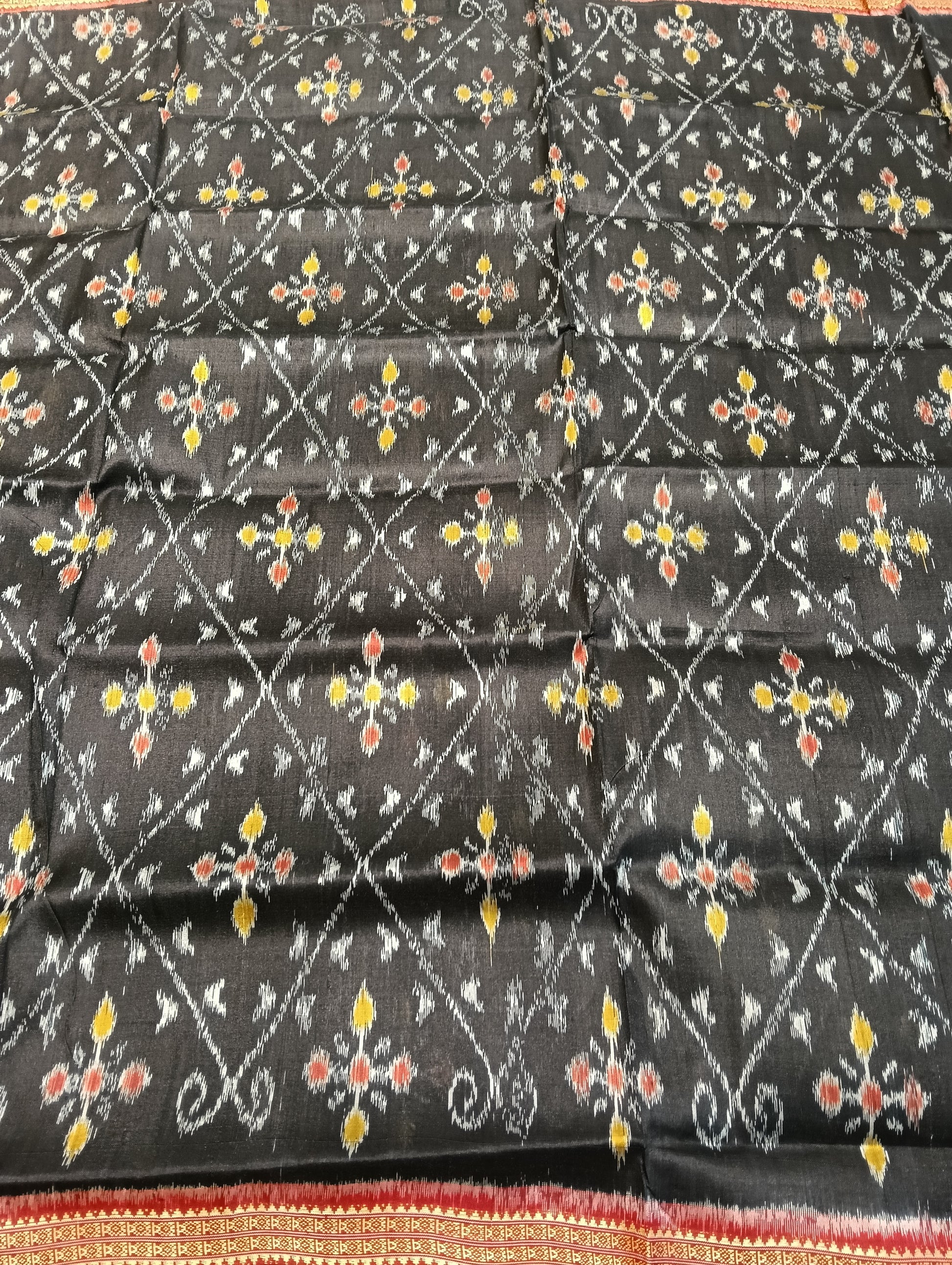 Black red khandua sambalpuri silk patta saree - Tilottama