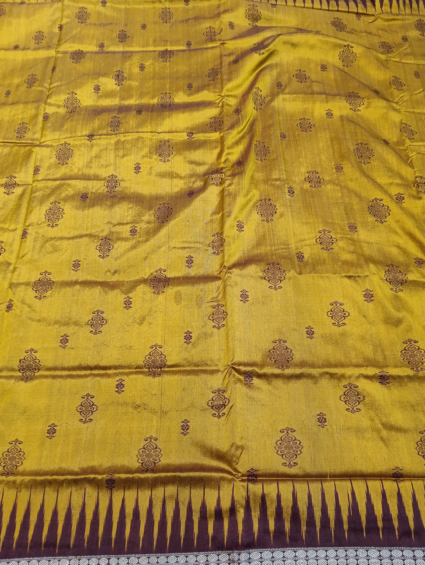 Nugget maroon Sambalpuri silk patta saree - Tilottama