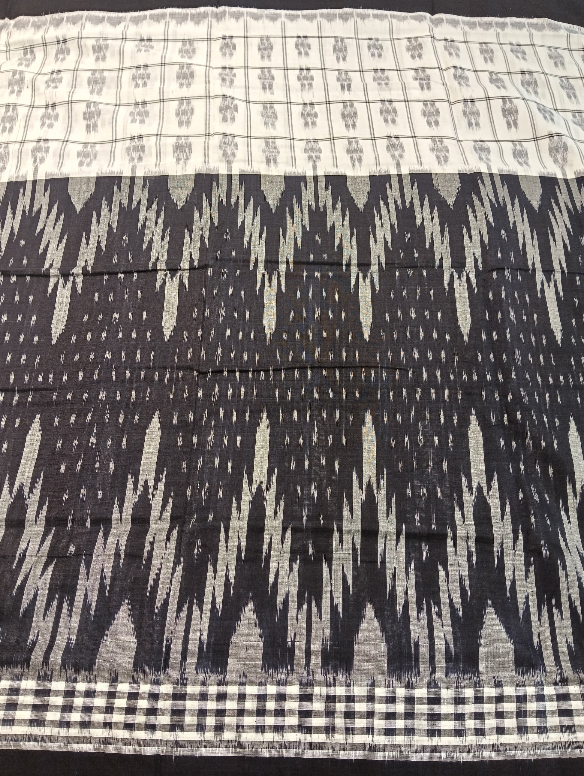 Blue white cotton sambalpuri plain border saree ( 3076) - Tilottama