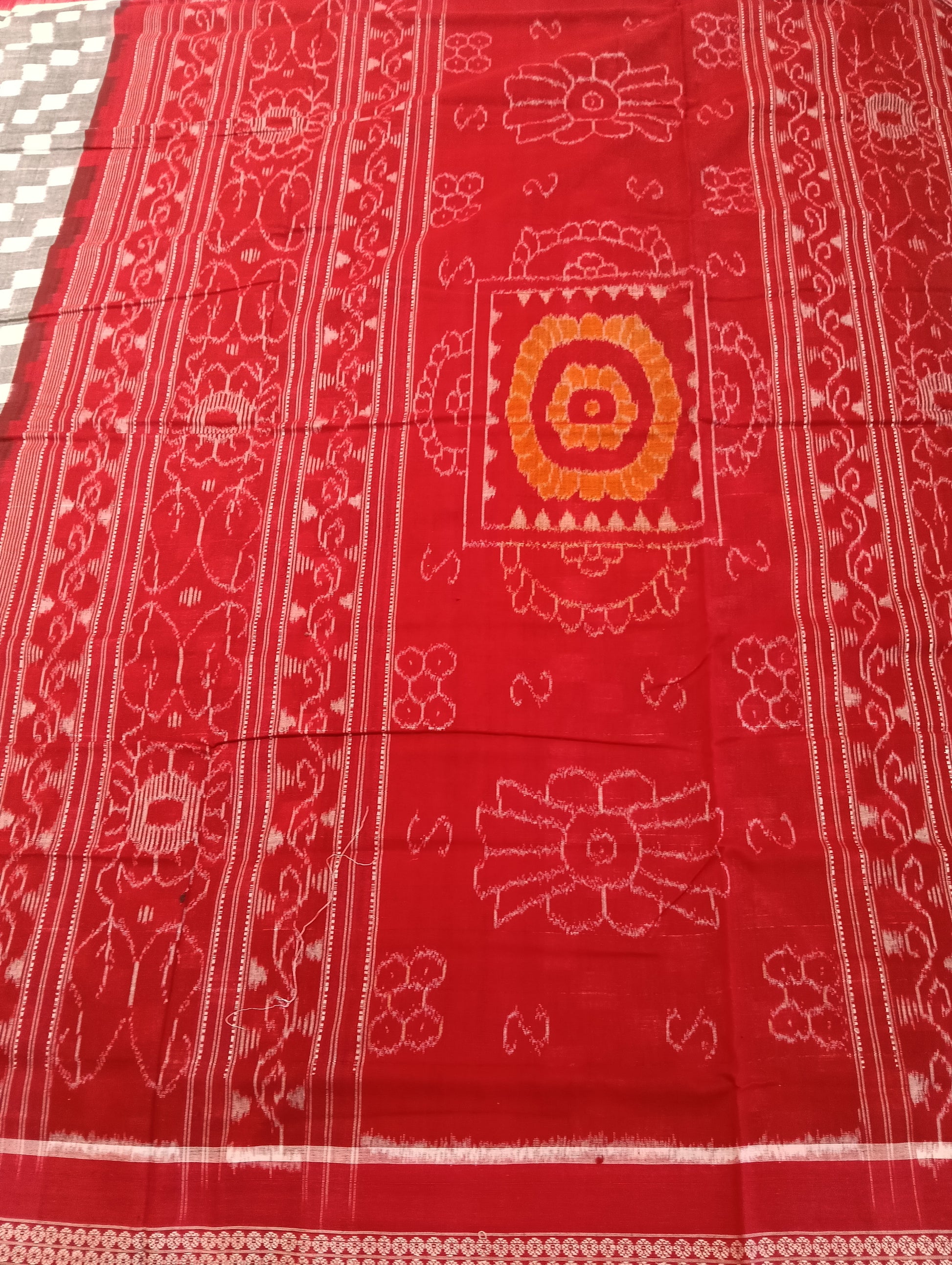 White Red cotton sambalpuri saree (3784) - Tilottama