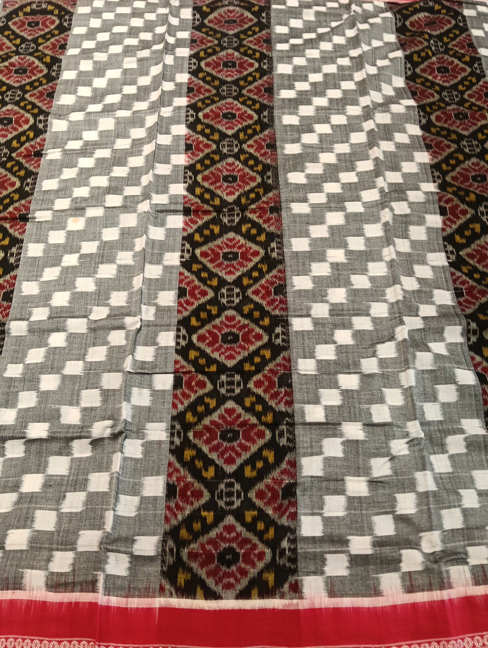 White Red cotton sambalpuri saree (3784) - Tilottama