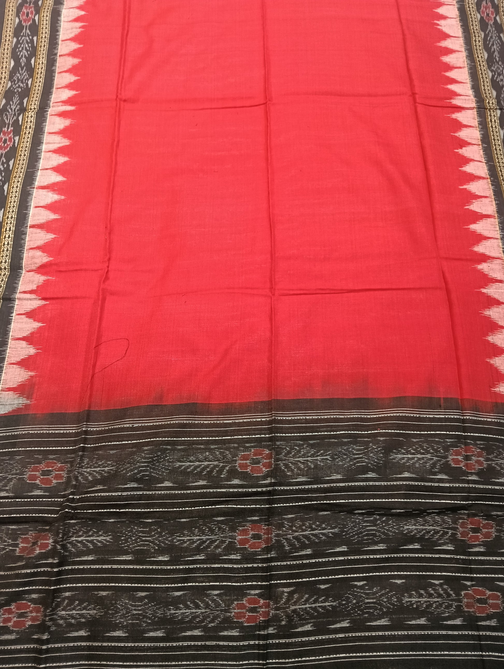 Red black white sapta sambalpuri dress material set - Tilottama